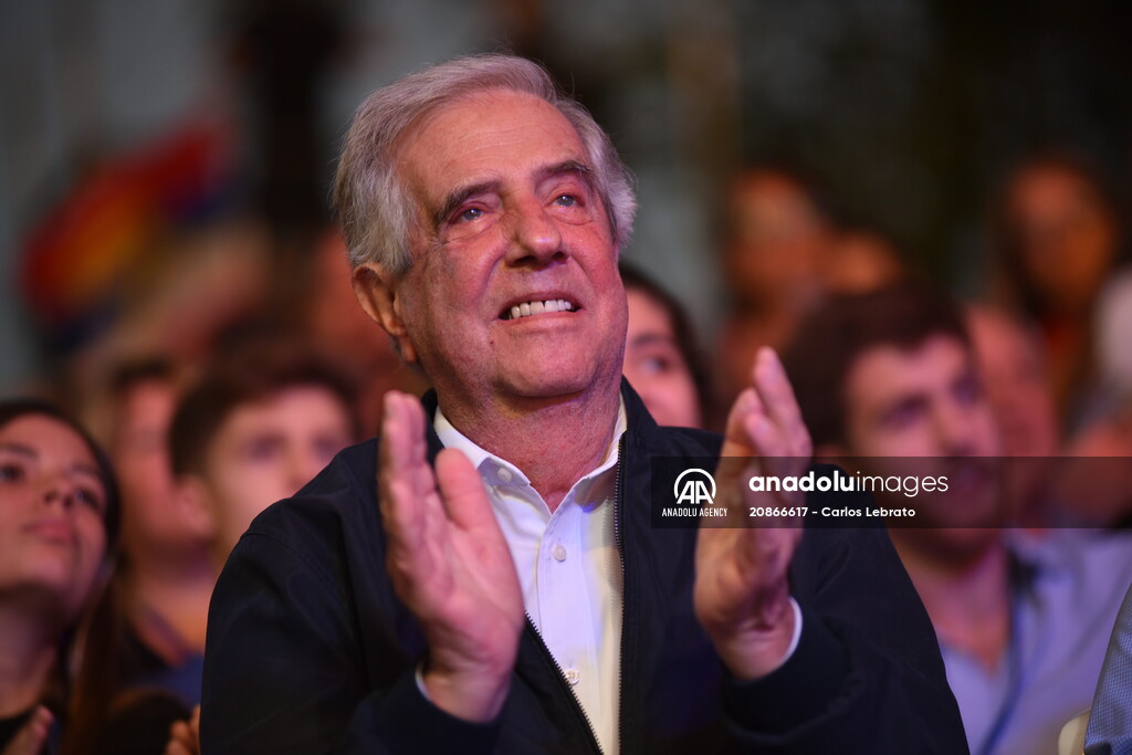 Tabare Vazquez leaves the presidency of Uruguay