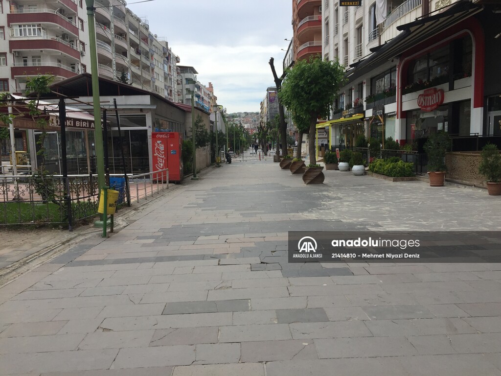 Yurt genelinde "Evde kal" çağrısına büyük oranda uyuluyor