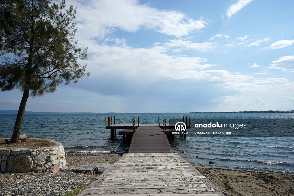 Kuzey Ege'nin gözde tatil merkezleri tedbirlerle yeniden açıldı