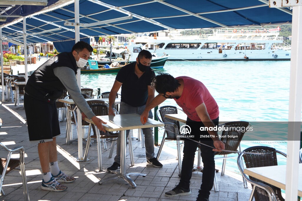 Kuzey Ege'nin gözde tatil merkezleri tedbirlerle yeniden açıldı