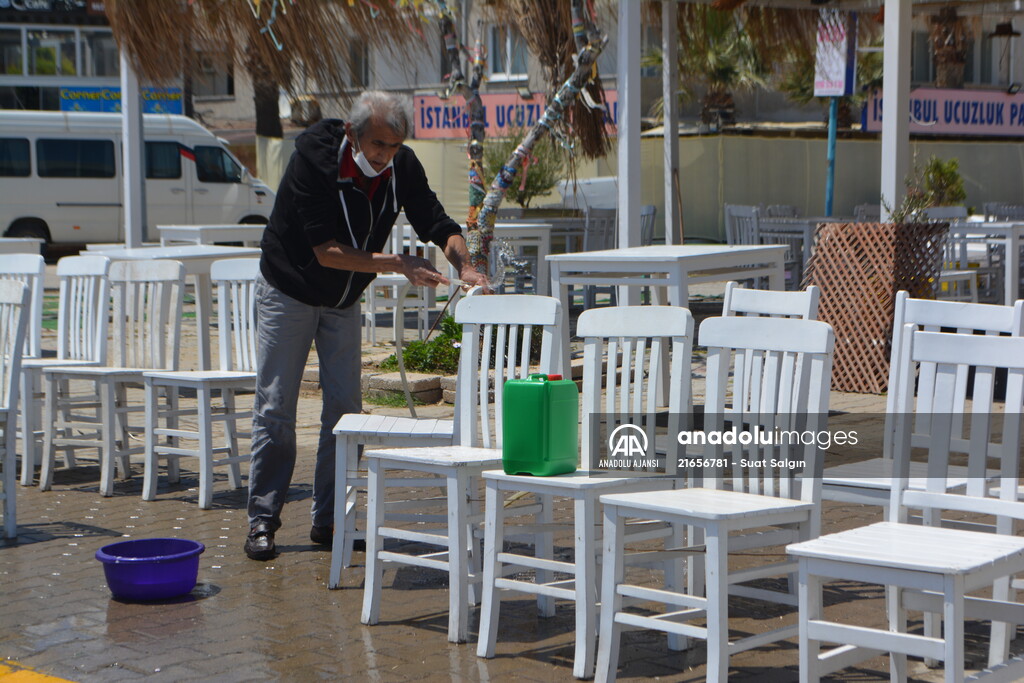Kuzey Ege'nin gözde tatil merkezleri tedbirlerle yeniden açıldı