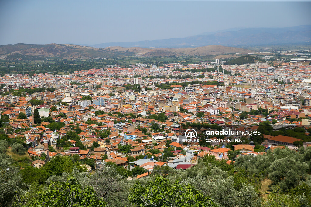 "Camiler kenti Tire" ziyaretçilerini geçmişe götürüyor