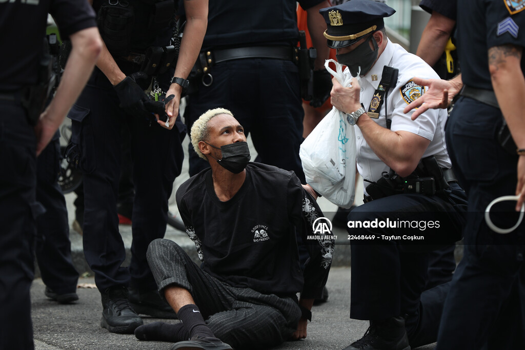 Police detained anti-ICE protestors in NYC
