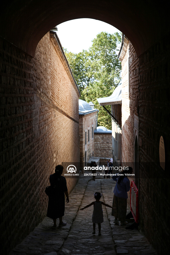 Topkapı Sarayı'nın kapalı bölümlerinden "At Rampası" ziyarete açıldı