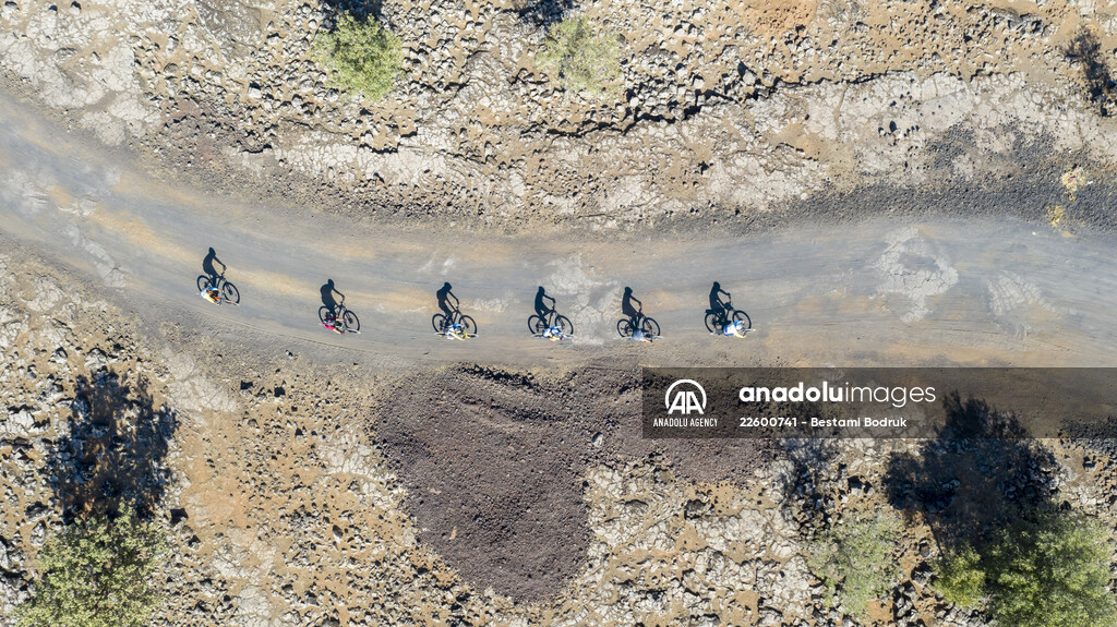 Lava trail hosts nature and bike lovers