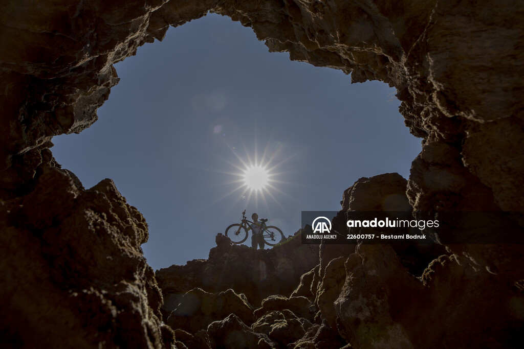 Lava trail hosts nature and bike lovers