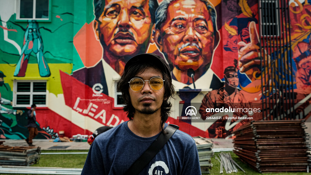 Mural painting for health workers in Malaysia