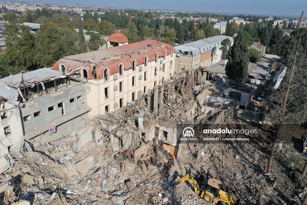 Residential area damaged amid clashes between Armenia and Azerbaijan