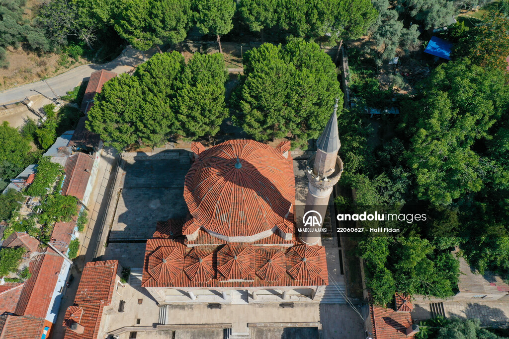 "Camiler kenti Tire" ziyaretçilerini geçmişe götürüyor