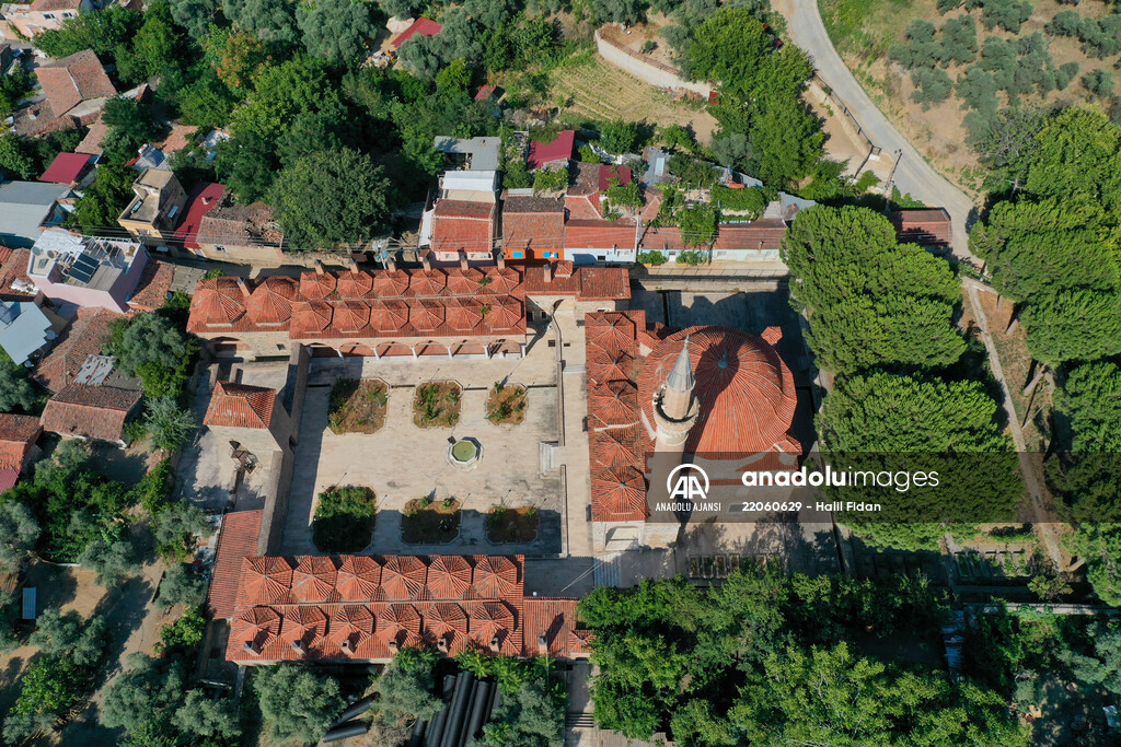 "Camiler kenti Tire" ziyaretçilerini geçmişe götürüyor