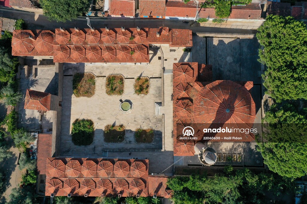 "Camiler kenti Tire" ziyaretçilerini geçmişe götürüyor