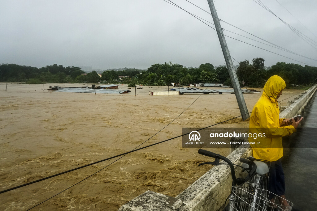 Rizal deluged by Typhoon Vamco in Philippines