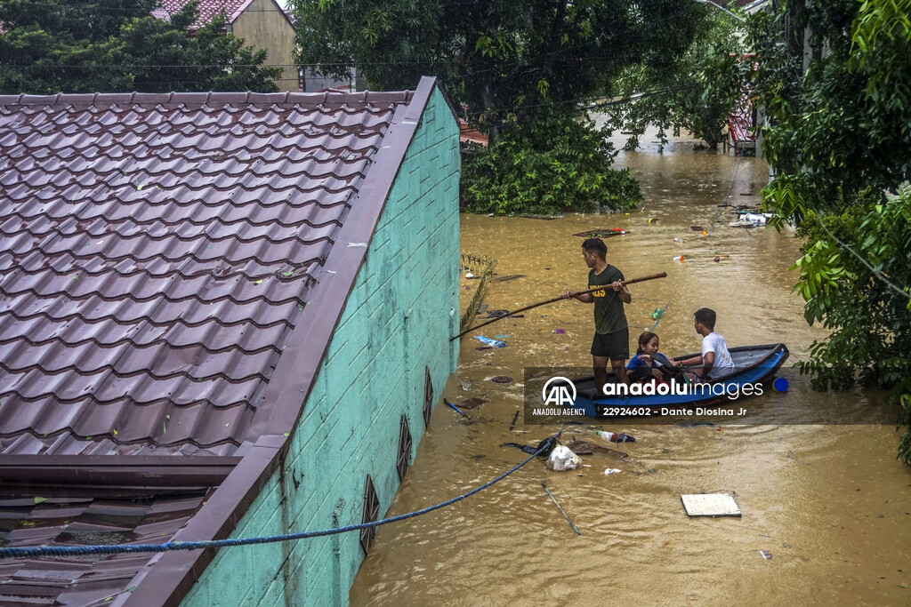 Rizal deluged by Typhoon Vamco in Philippines
