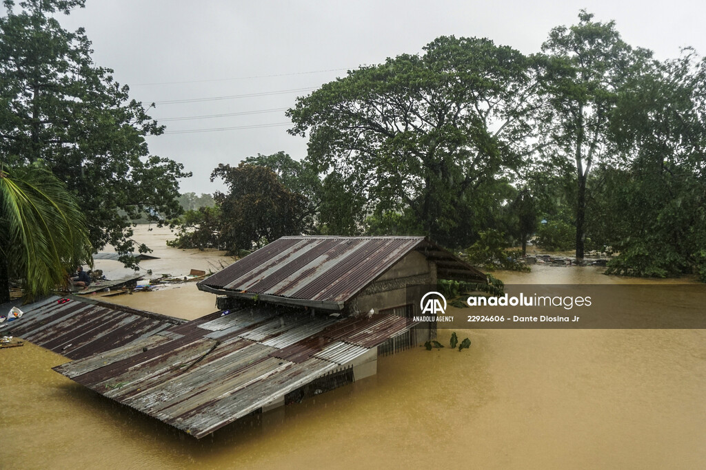 Rizal deluged by Typhoon Vamco in Philippines
