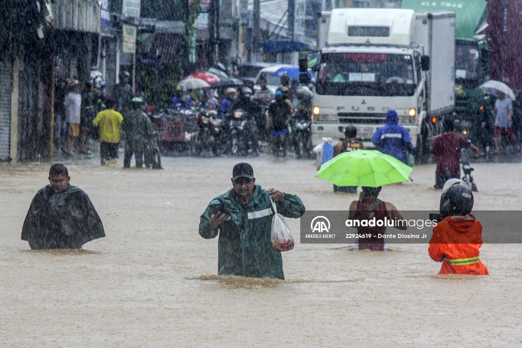 Rizal deluged by Typhoon Vamco in Philippines
