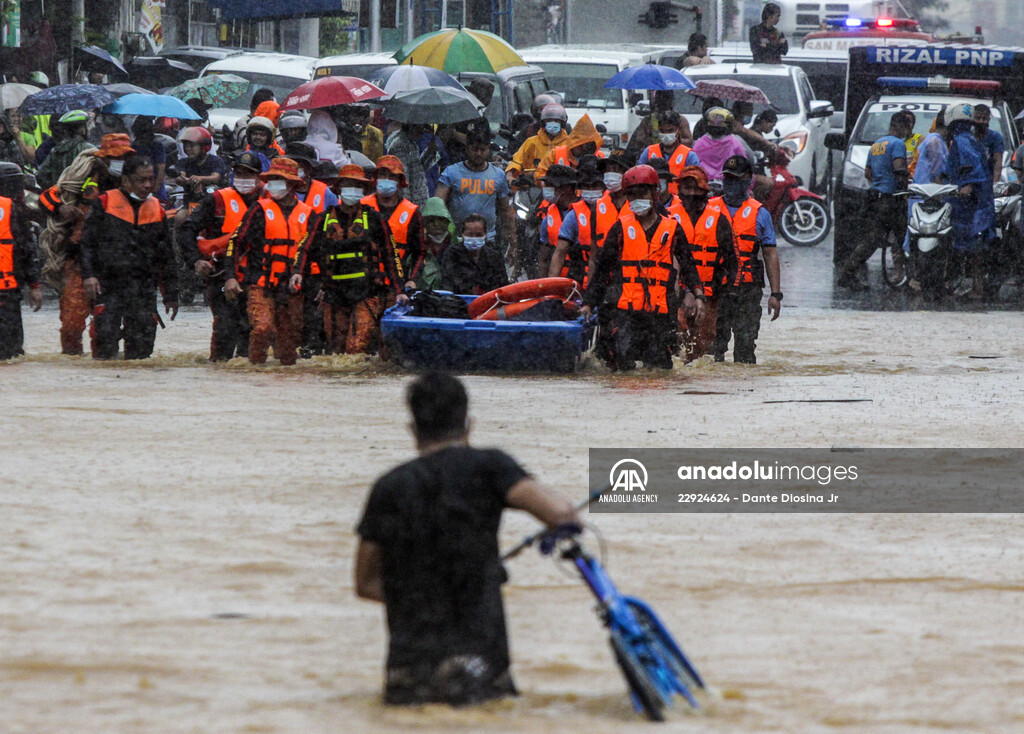 Rizal deluged by Typhoon Vamco in Philippines