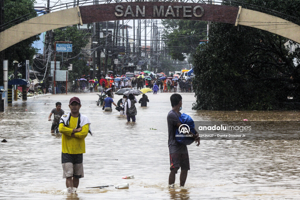 Rizal deluged by Typhoon Vamco in Philippines