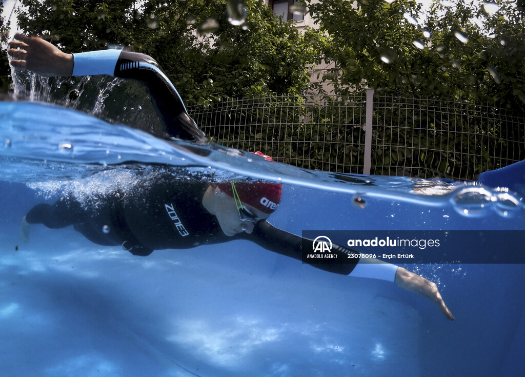 Pinar Avsar’s training period at her home in Ankara