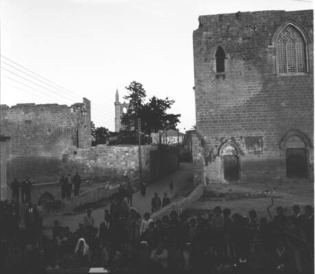 RUM HAREKETLERI VE KATLIAMI