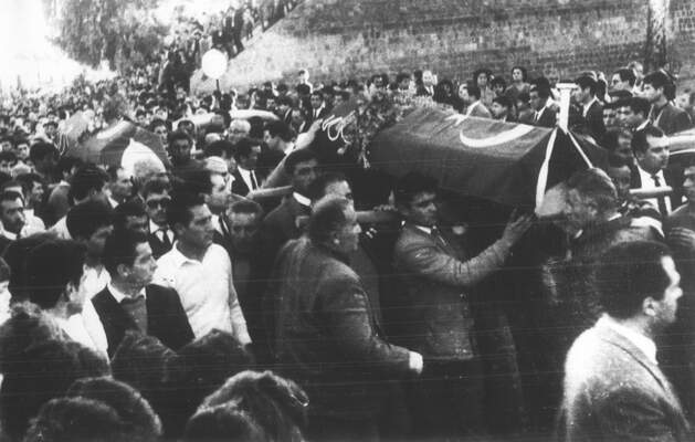 RUM HAREKETLERI VE KATLIAMI