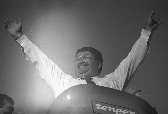 BASBAKAN TURGUT OZAL, MALATYA' DA