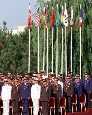 HARP AKADEMILERI MEZUNIYET TORENI