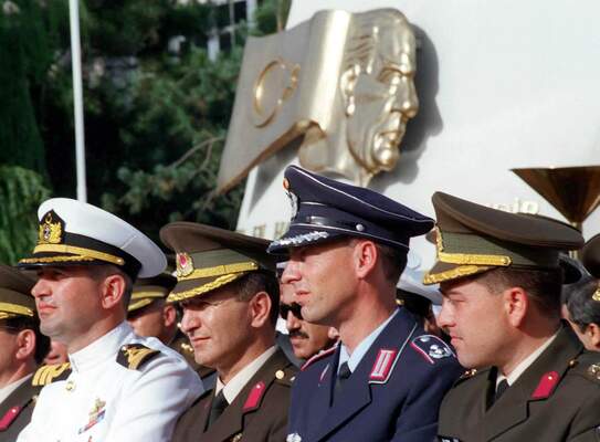 HARP AKADEMILERI MEZUNIYET TORENI