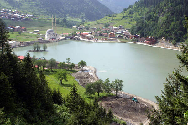 UZUNGOL