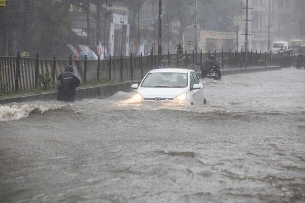 Heavy rain in Mumbai