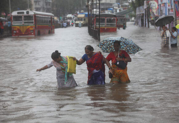 Heavy rain in Mumbai