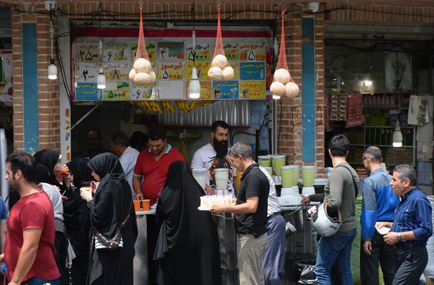 Daily life in Tehran