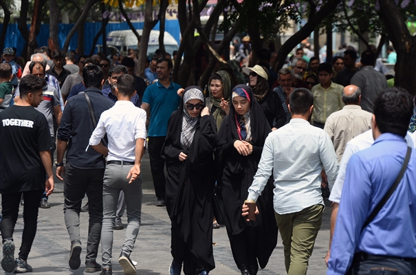 Daily life in Tehran