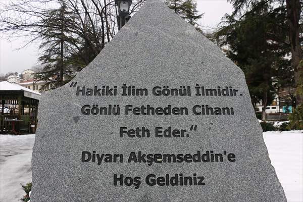 Çağ kapatıp çağ açan fethin manevi mimarı: Akşemseddin