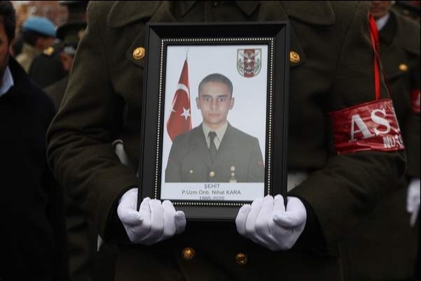 İdlib şehidi Uzman Onbaşı Nihat Kara son yolculuğuna uğurlandı