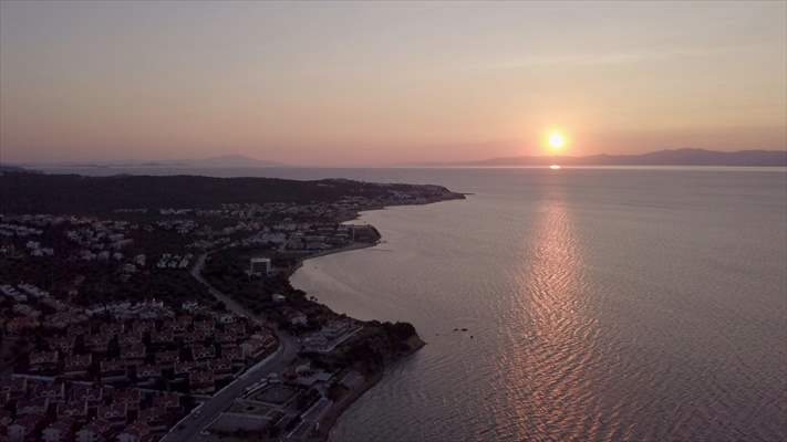 Kuzey Ege'nin gözde tatil merkezleri tedbirlerle yeniden açıldı