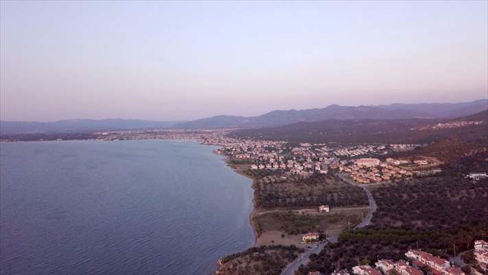 Kuzey Ege'nin gözde tatil merkezleri tedbirlerle yeniden açıldı