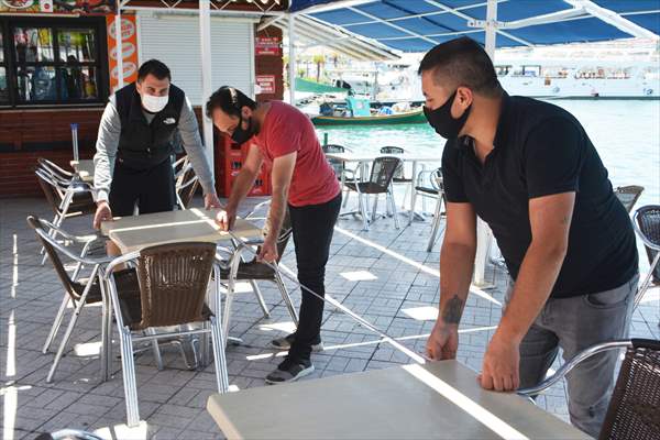 Kuzey Ege'nin gözde tatil merkezleri tedbirlerle yeniden açıldı