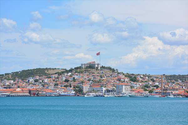 Kuzey Ege'nin gözde tatil merkezleri tedbirlerle yeniden açıldı