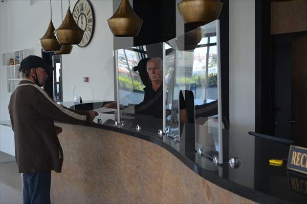 Kuzey Ege'nin gözde tatil merkezleri tedbirlerle yeniden açıldı