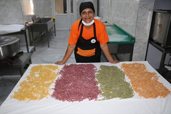 Girişimci kadınlar kalkınma kooperatifi ile ayakta duruyorlar