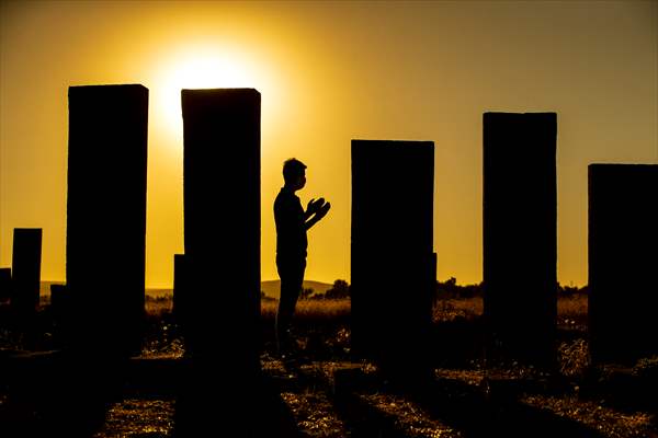 The Tombstones of Ahlat the Urartian and Ottoman citadel