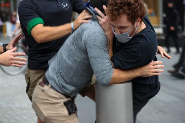 Police detained anti-ICE protestors in NYC