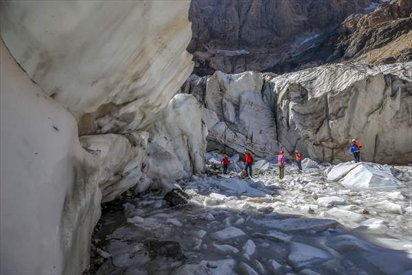 Cilo Mountains in Hakkari hosts nature lover