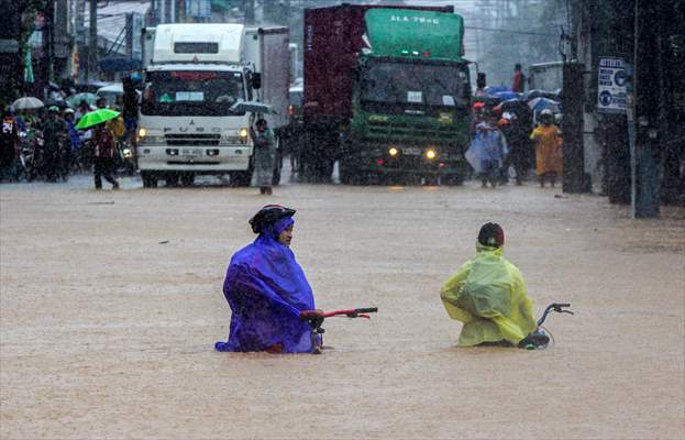 Rizal deluged by Typhoon Vamco in Philippines