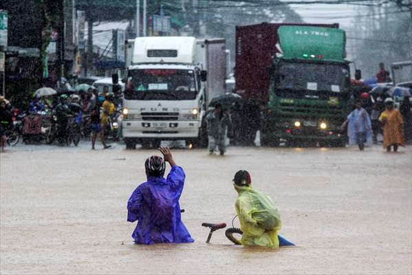 Rizal deluged by Typhoon Vamco in Philippines
