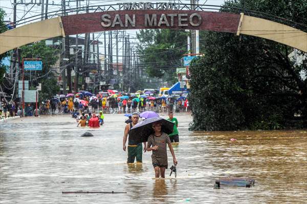 Rizal deluged by Typhoon Vamco in Philippines