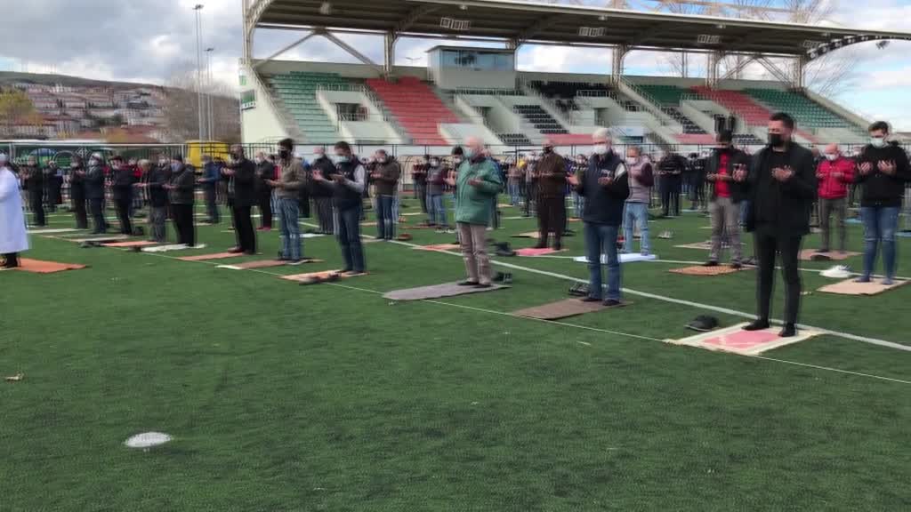 SAKARYA - Cuma namazı sonrasında yağmur duası yapıldı